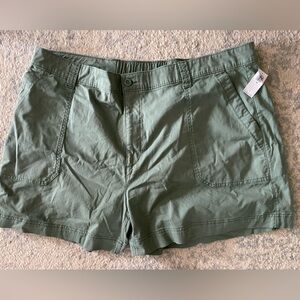 Old Navy Sage Green high waisted OG chino shorts